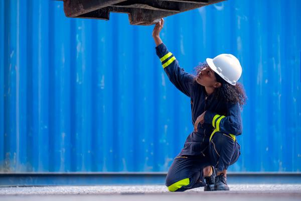 寄快递到加拿大只需5天！啥都能寄，丢件包赔！