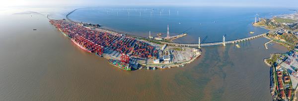 加拿大国际货运代理：为客户提供全球物流解决方案