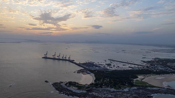 国际海运到加拿大如何收费