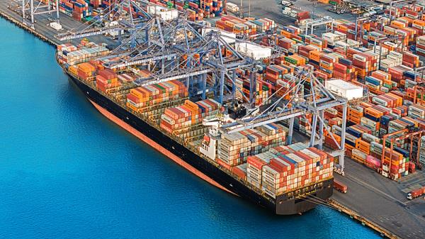 空集装箱海运回中国更赚钱？泰国、加拿大欲哭无泪！！