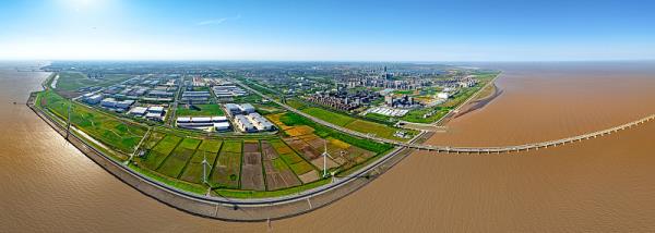 加拿大航空运输货物的优势和劣势分别是什么？