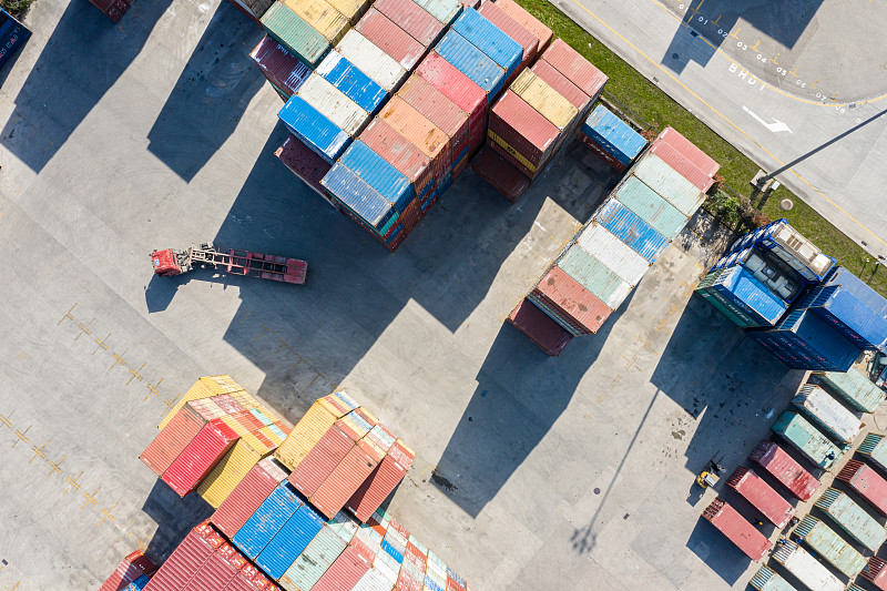 通过中国广州将冰箱寄到加拿大绍德奈-阿普兰