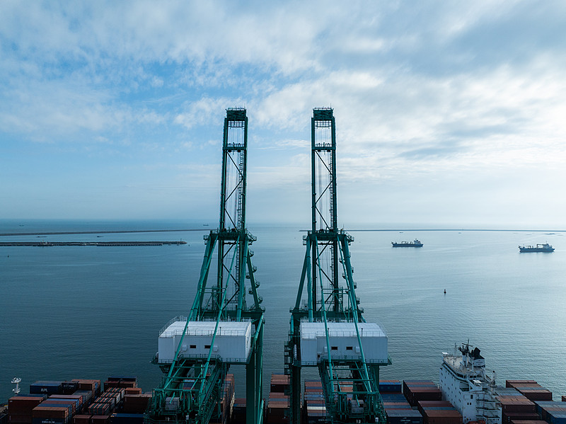 中国哈尔滨抵加拿大卡尔加里铁路联运快速专线