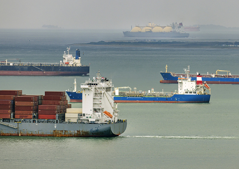 通过中国广州方便面邮寄到加拿大萨里