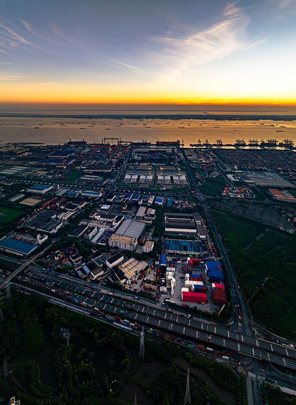 中国上海到加拿大埃德蒙顿EMS快速专线