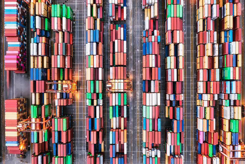 经由中国南京将烟寄到加拿大红鹿市