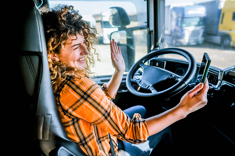 基于中国昆明防盗纱窗邮寄到加拿大维多利亚