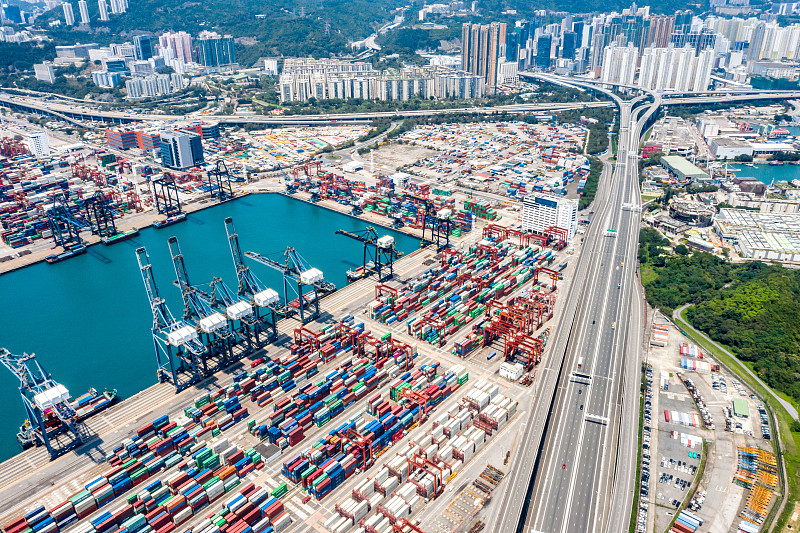 从深圳发国际海运到美国大概需要多少钱？