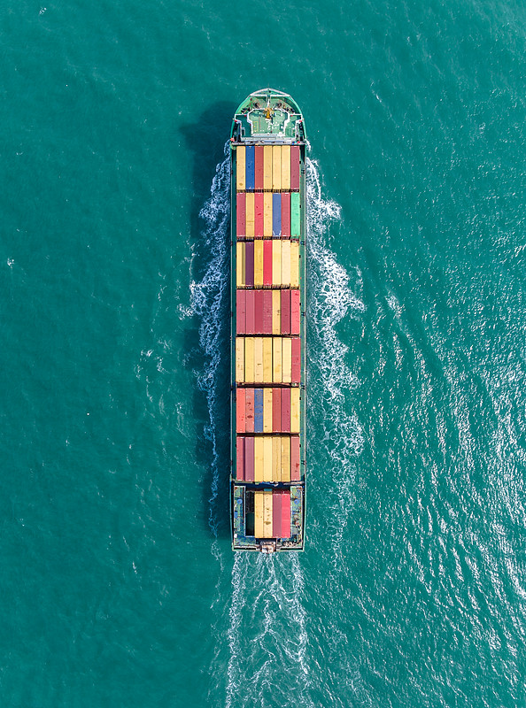 大件发美国选快递还是海运