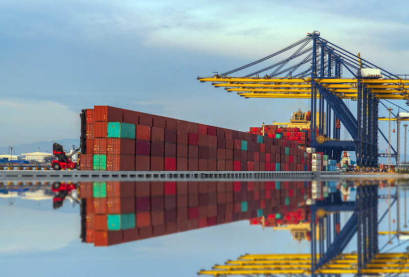 美国家居巨头公司向长荣海运索赔125万美元