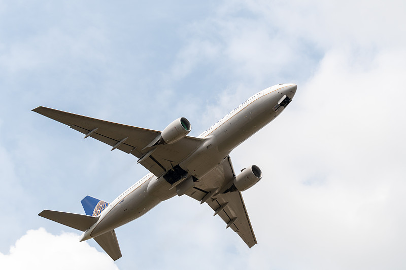 深圳发空运到美国洛杉矶多少钱