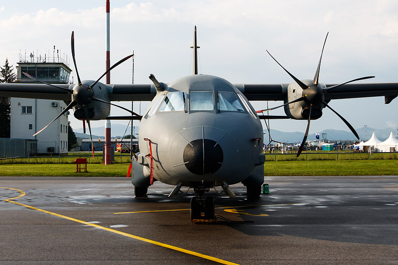 深圳美国fba空运多少钱一公斤