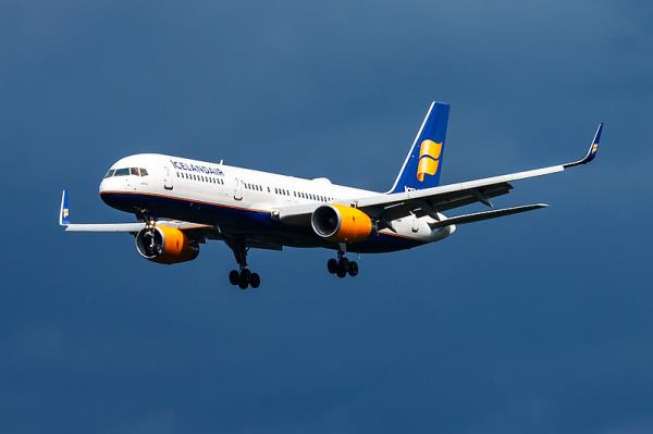 从中国寄包裹到美国走空运需要多少钱一公斤