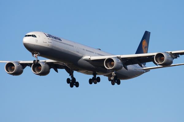 2023美国空运价格表(美国空运到中国的费用标准)