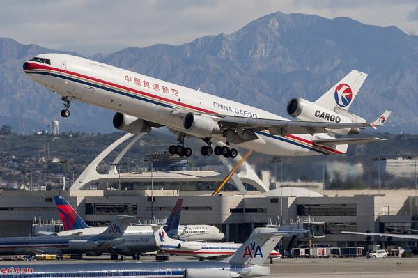 中国空运到美国需要长时间？